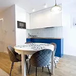 Golden View Morska 1 Bezposrednio Przy Plazy Basen Jacuzzi Sauna Silownia Bawialnia * Rewal